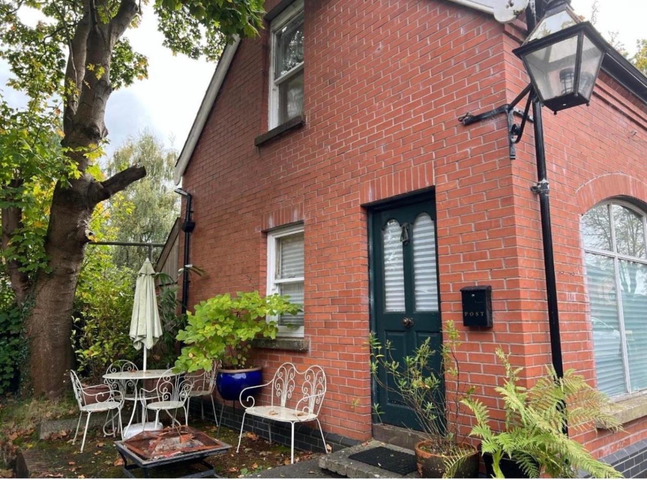 Self Contained Coach House In Leafy South Belfast The Location Is Not Accurate Lägenhet Exteriör bild
